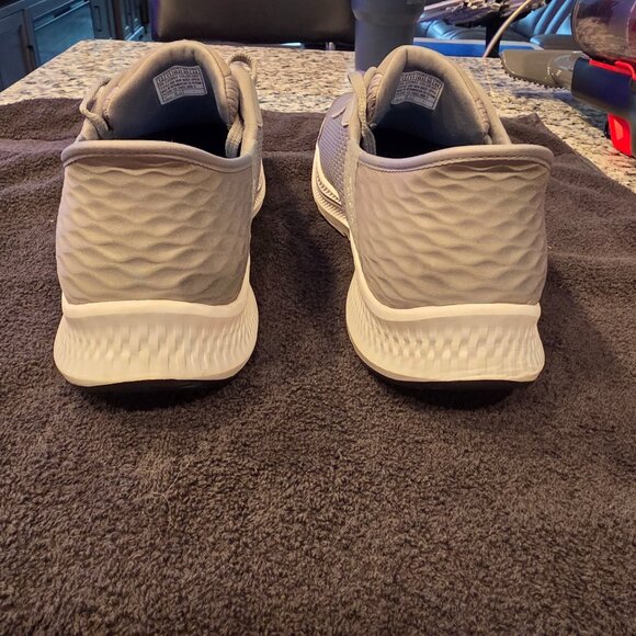 Skechers Slip-ins: GO RUN Consistent 2.0 - Empowered - Picture 2 of 6